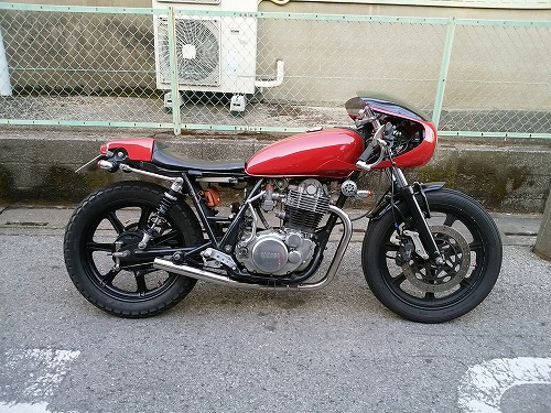 SR400 メーカー不明 マフラー www.poltekkes-bsi.ac.id