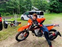 ハッピーエンデューロ初MC、木村亜美さんのバイク原点はオフロードだった!? 2023/07/03 12:30:43