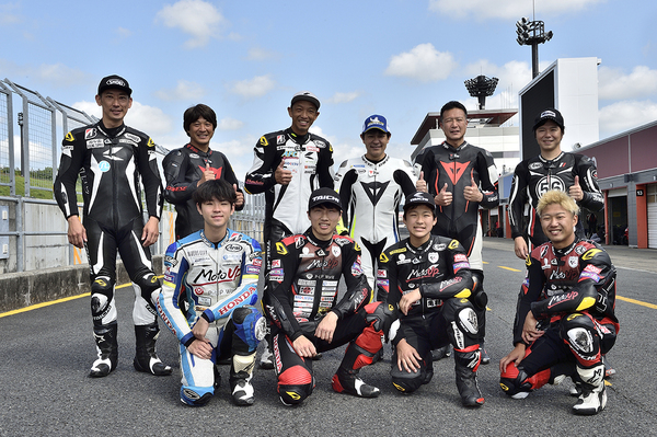 先着300名の夢の時間!! 伝説&現役トップライダーが本気で闘う遊びを競う3時間耐久レース『ライパGP』が大阪で開幕!!